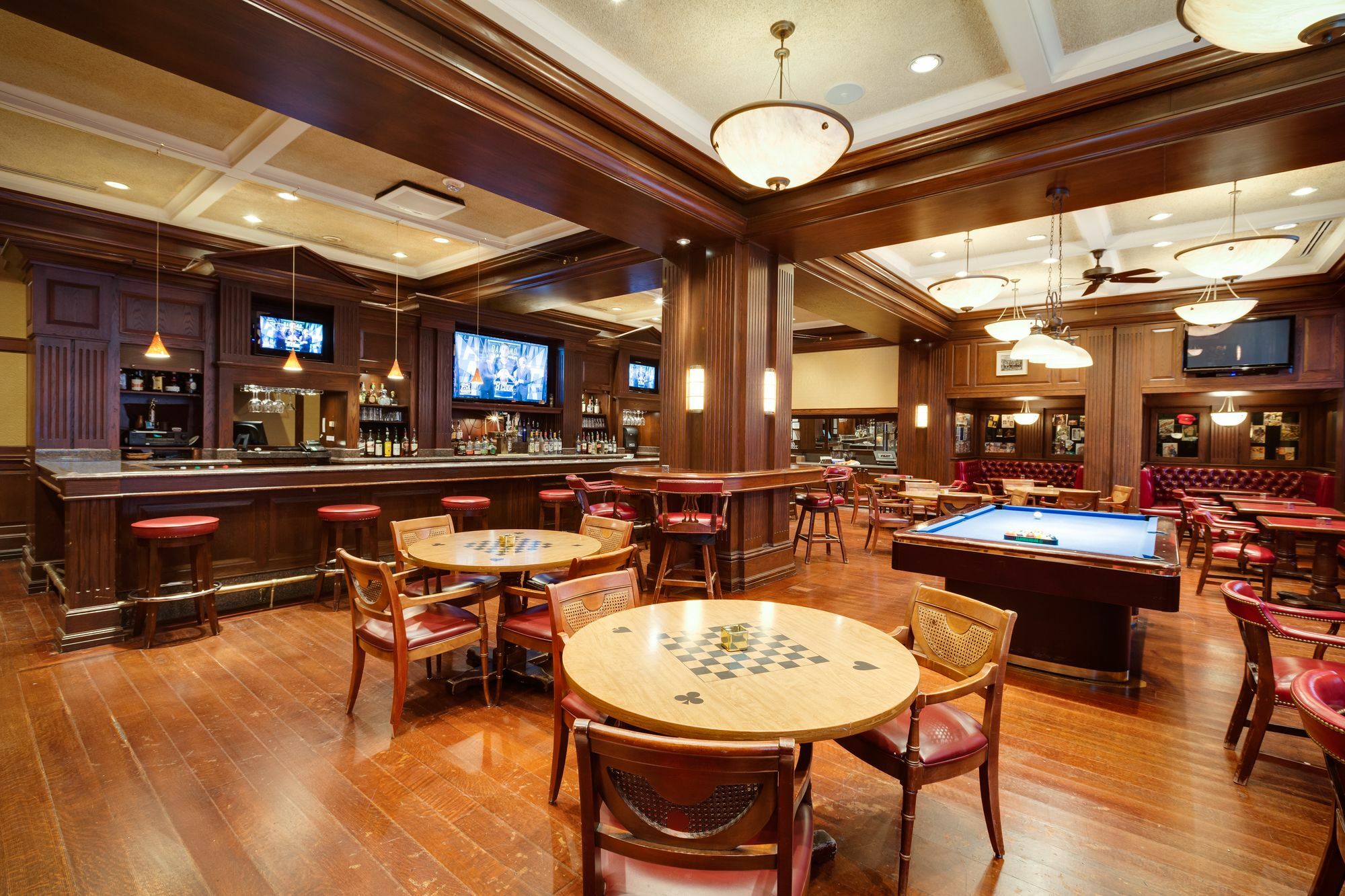 Milwaukee Athletic Club Hotel Exterior photo